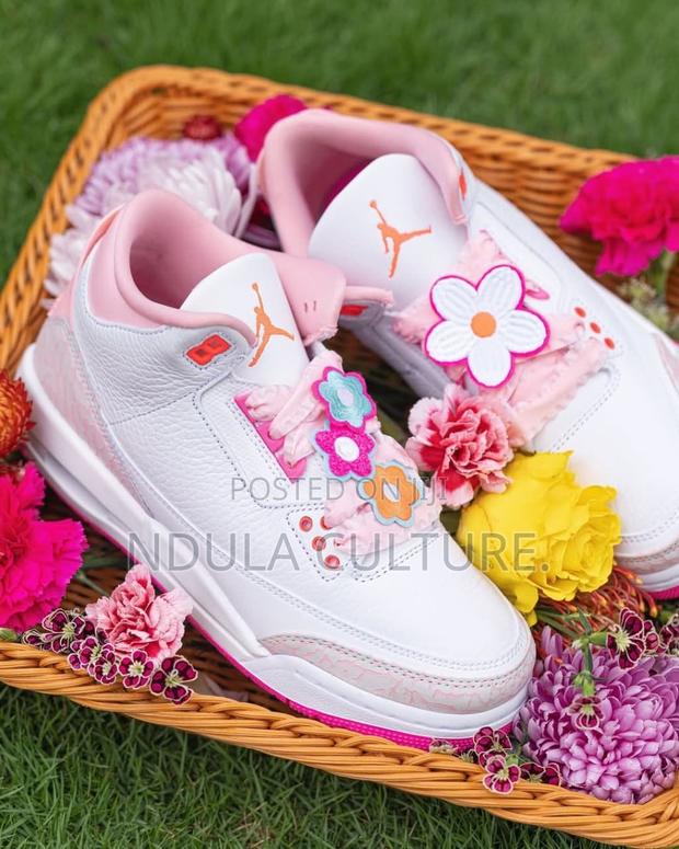 Jordan 3 Spring Flower - main view