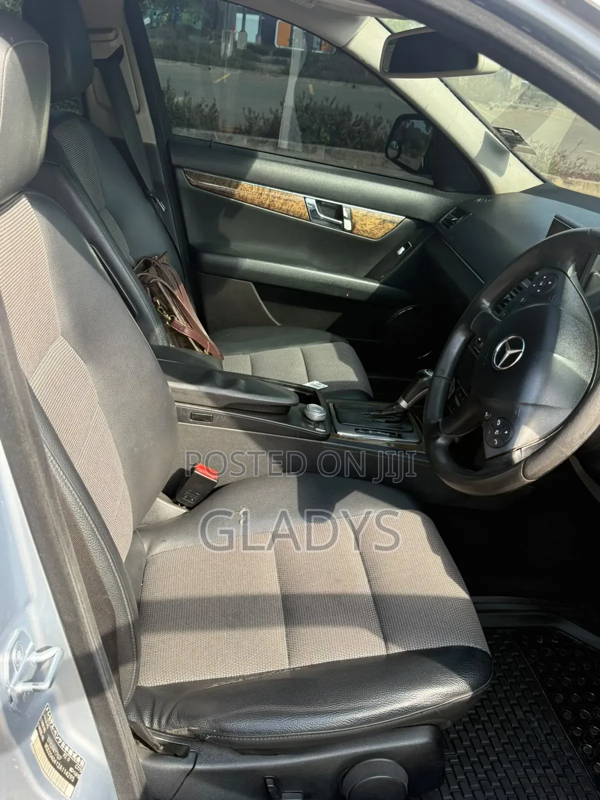 Mercedes-Benz C200 2008 Gray
