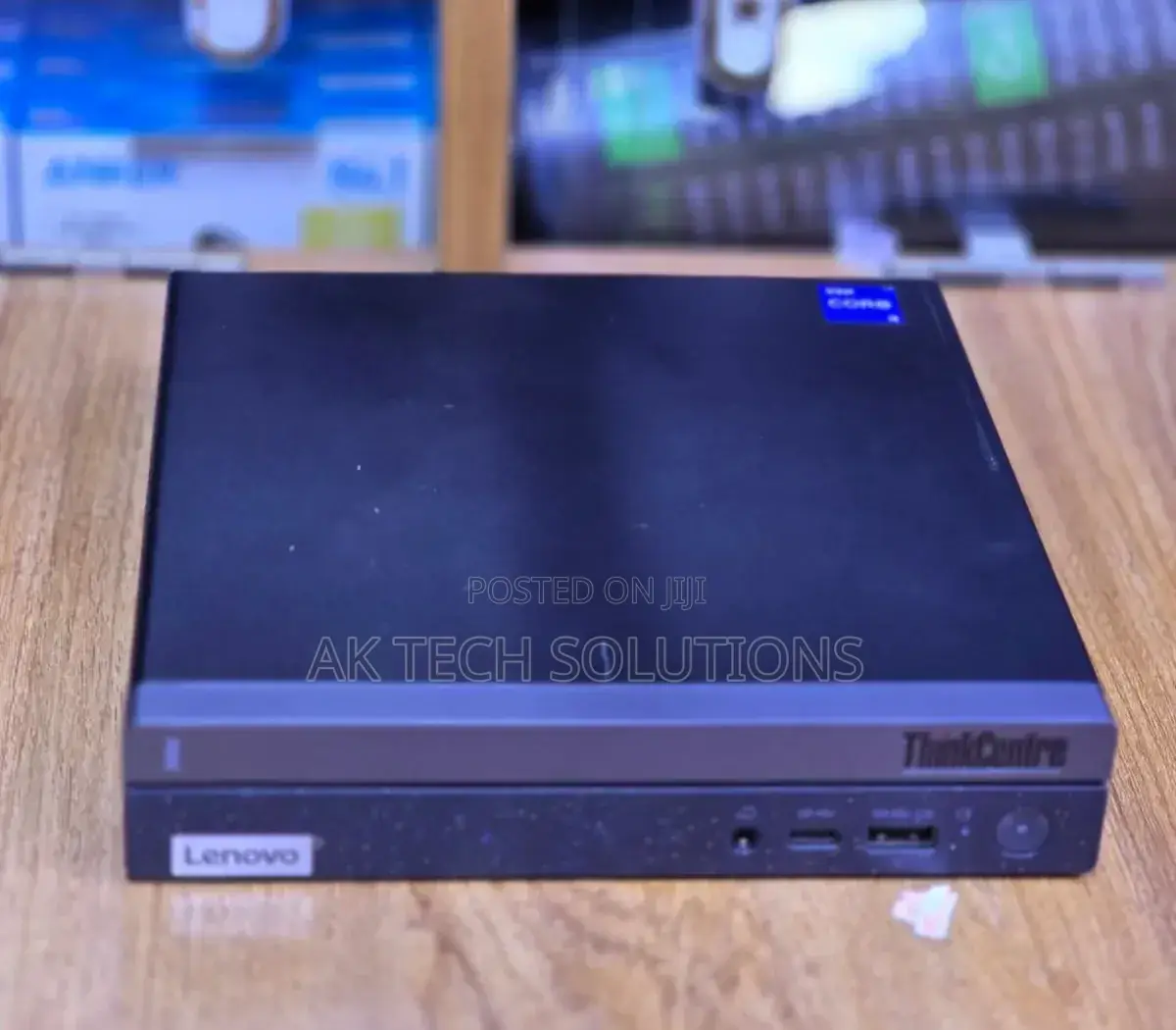 Desktop Computer Lenovo 16GB Intel Core i5 SSD 256GB