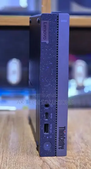 Desktop Computer Lenovo 16GB Intel Core i5 SSD 256GB