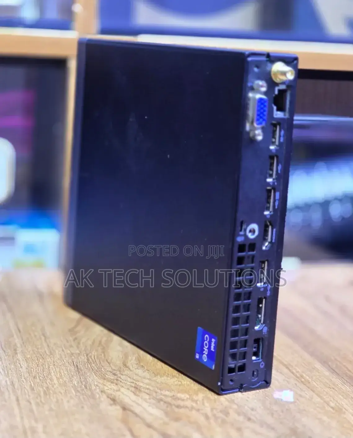 Desktop Computer Lenovo 16GB Intel Core i5 SSD 256GB