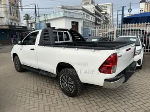 Toyota Hilux Revo Single Cab Deisel 2.4 RWD 2019 White
