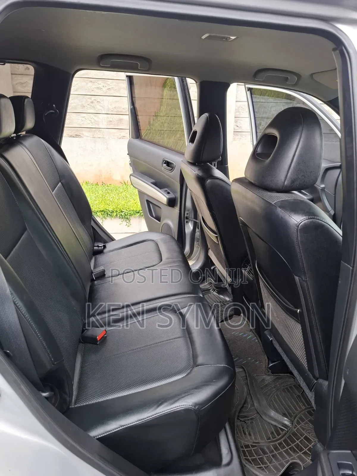Nissan X-Trail 2012 Silver