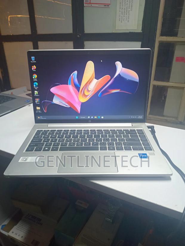 Laptop HP ProBook 440 G8 16GB Intel Core i5 HDD 512GB