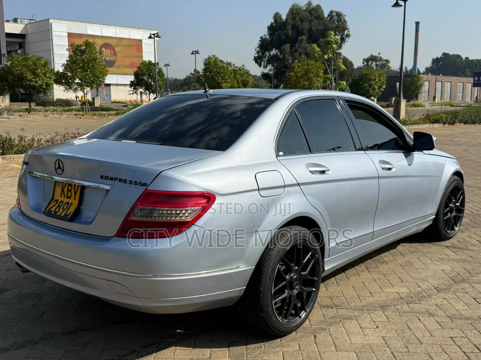 Mercedes-Benz C200 2008 Silver