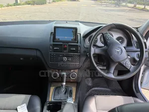 Mercedes-Benz C200 2008 Silver