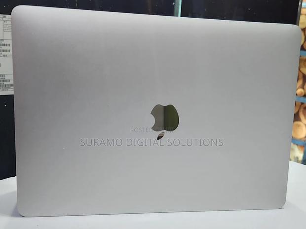 Laptop Apple MacBook Pro 2020 32GB Intel Core i7 SSD 512GB - thumbnail 3