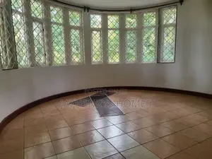 5bdrm House in Rosslyn for rent