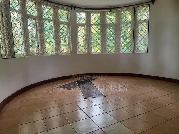 5bdrm House in Rosslyn for rent - thumbnail 5