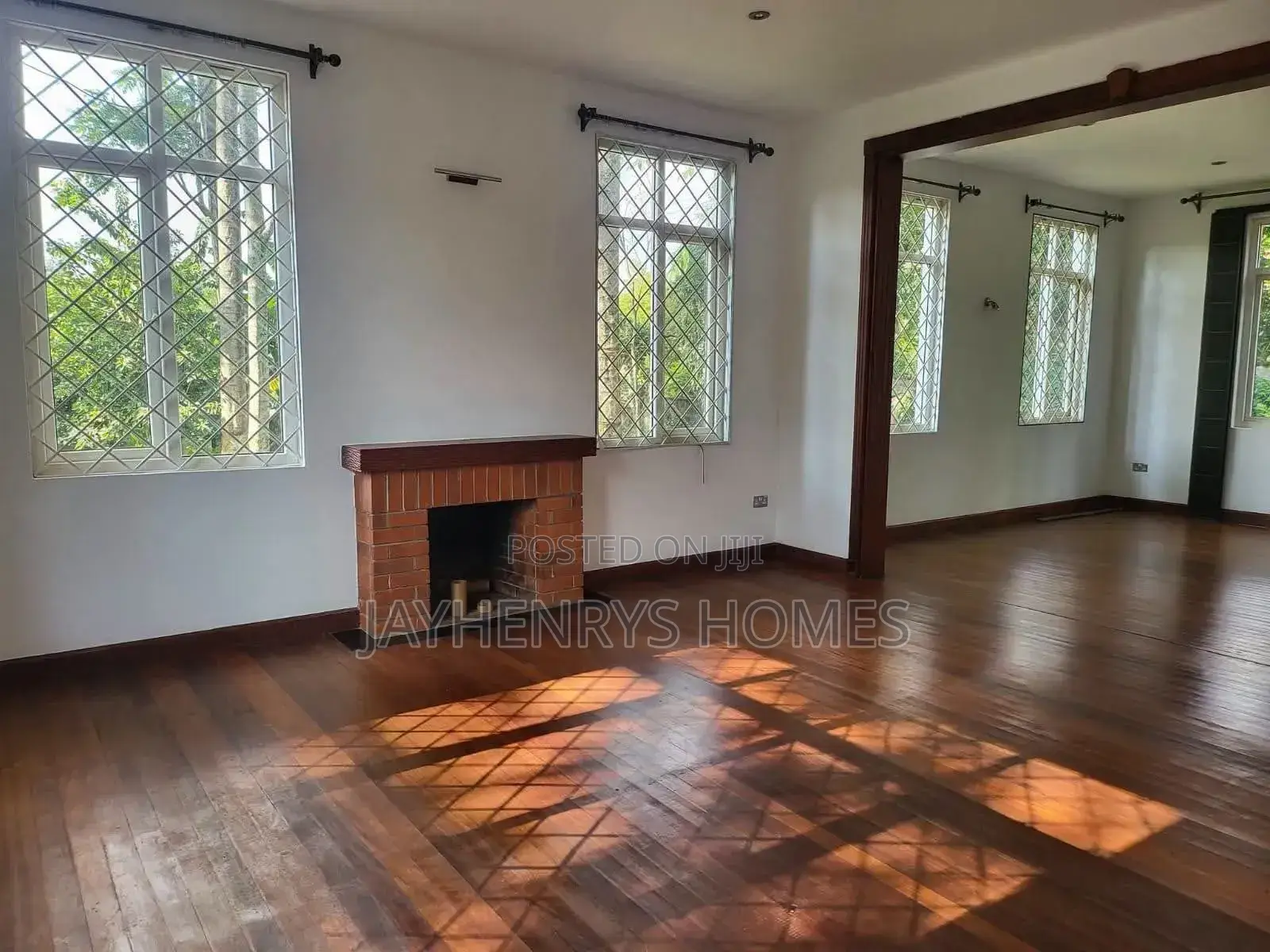5bdrm House in Rosslyn for rent