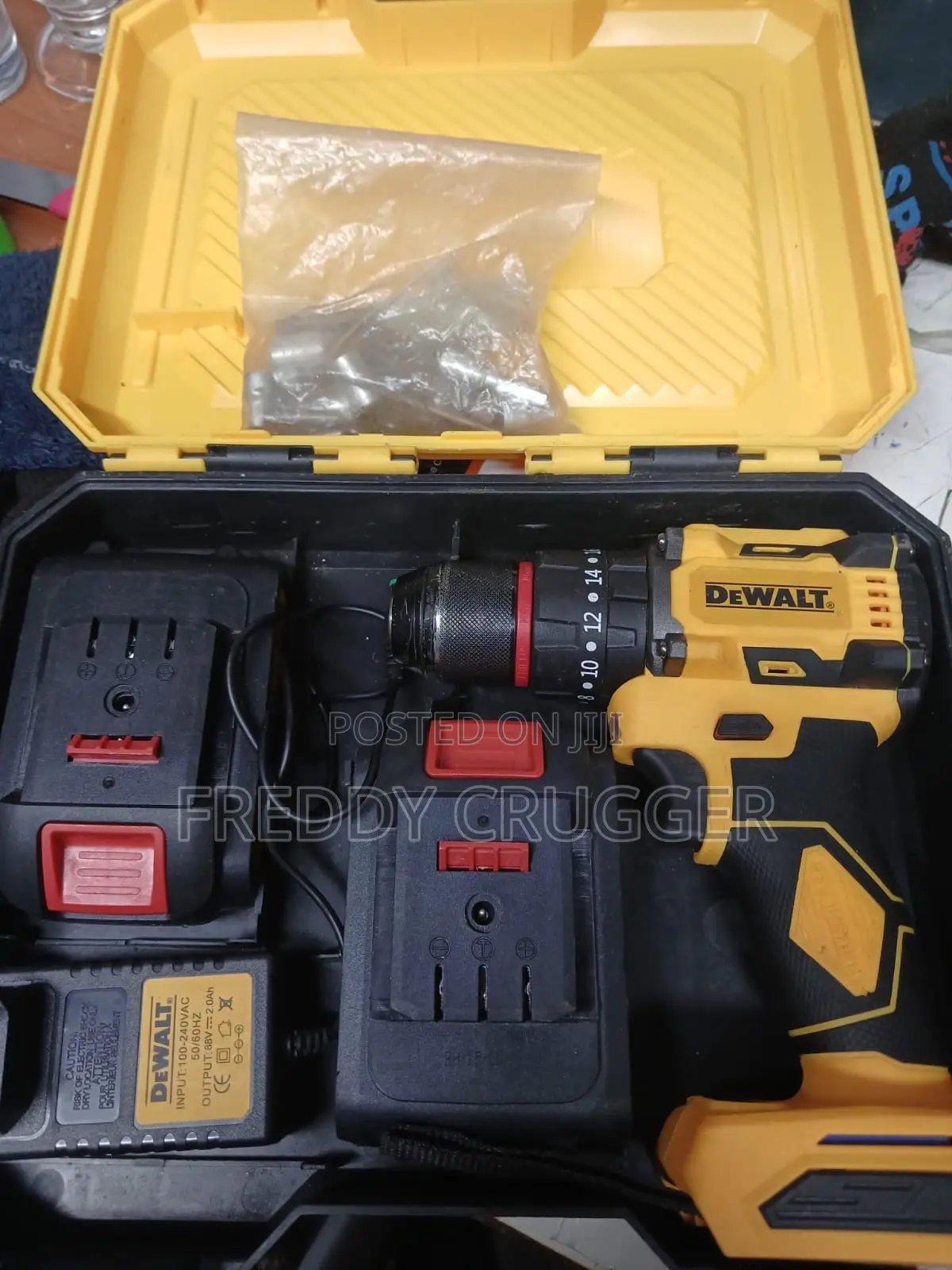 Dewalt Cordless/Brashless Impact Drill 88volts