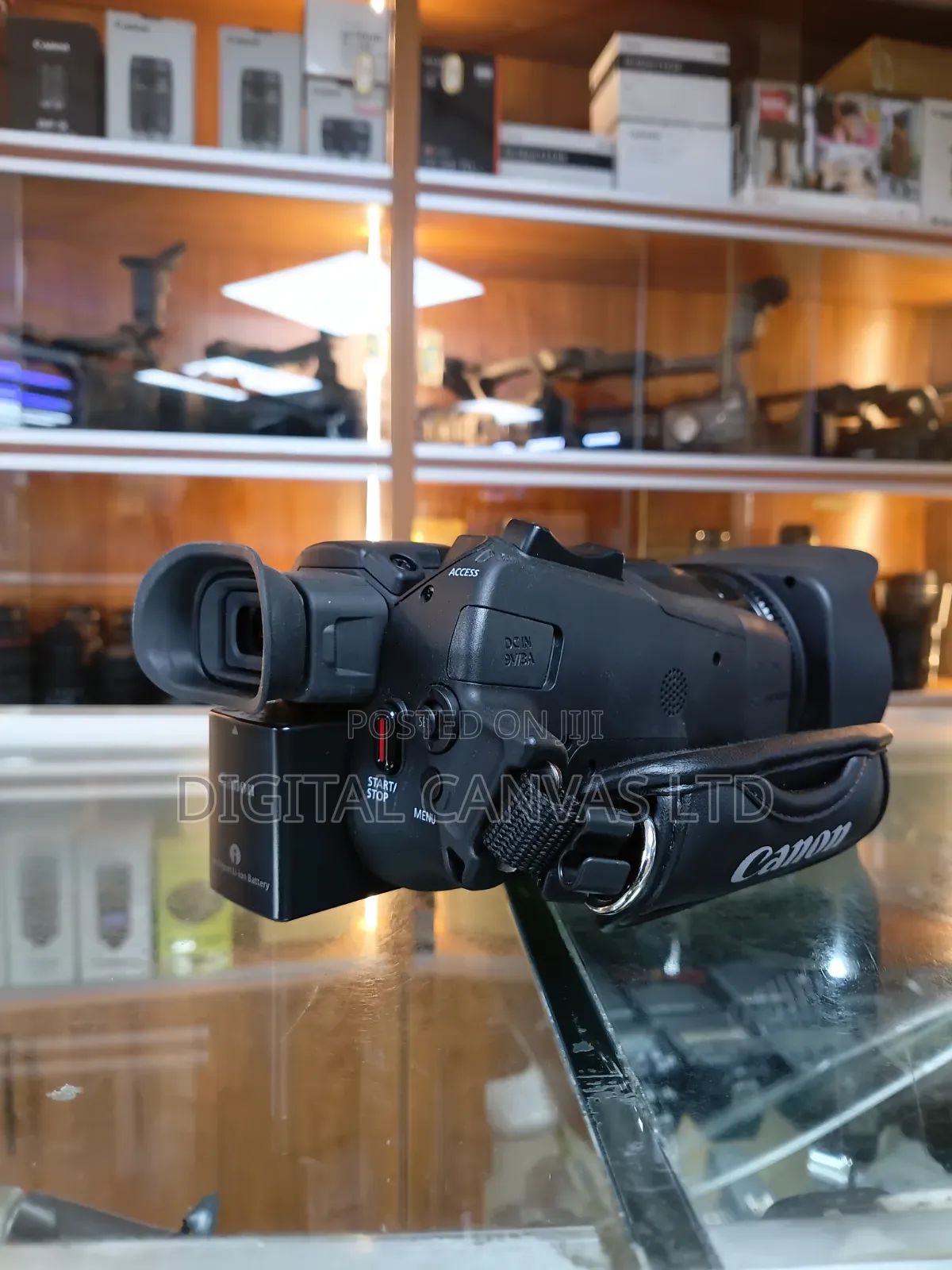 Canon Video Camera HF G70/ XA60B