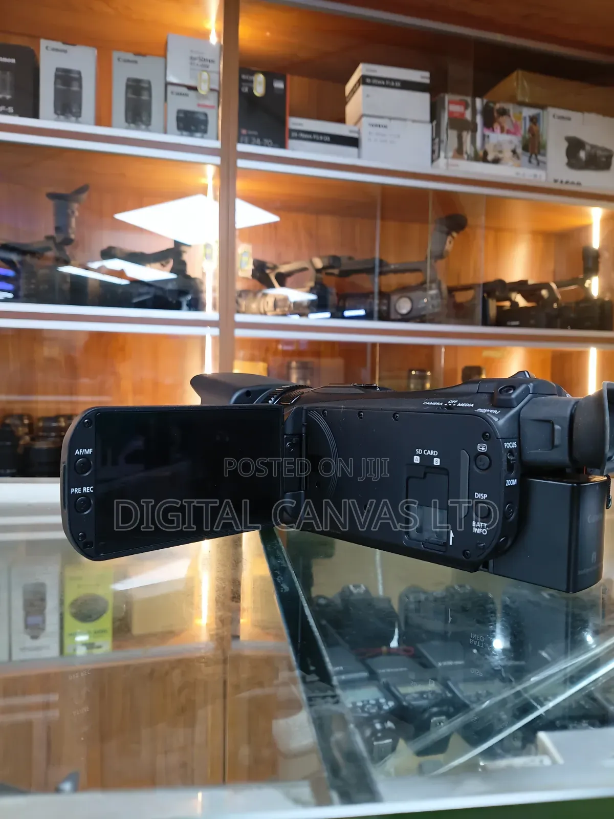 Canon Video Camera HF G70/ XA60B