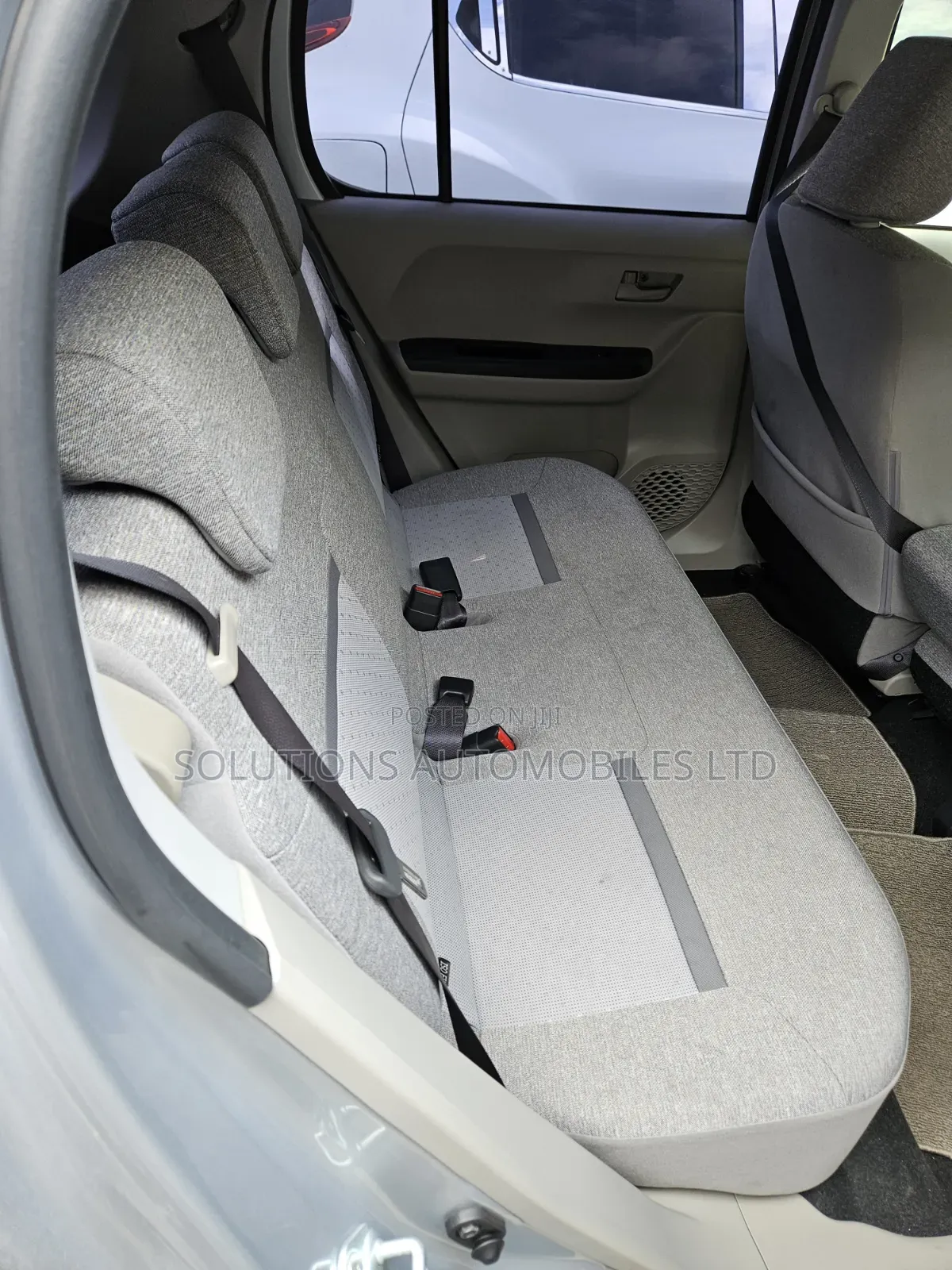 Toyota Passo 1.0 FWD 2018 Silver