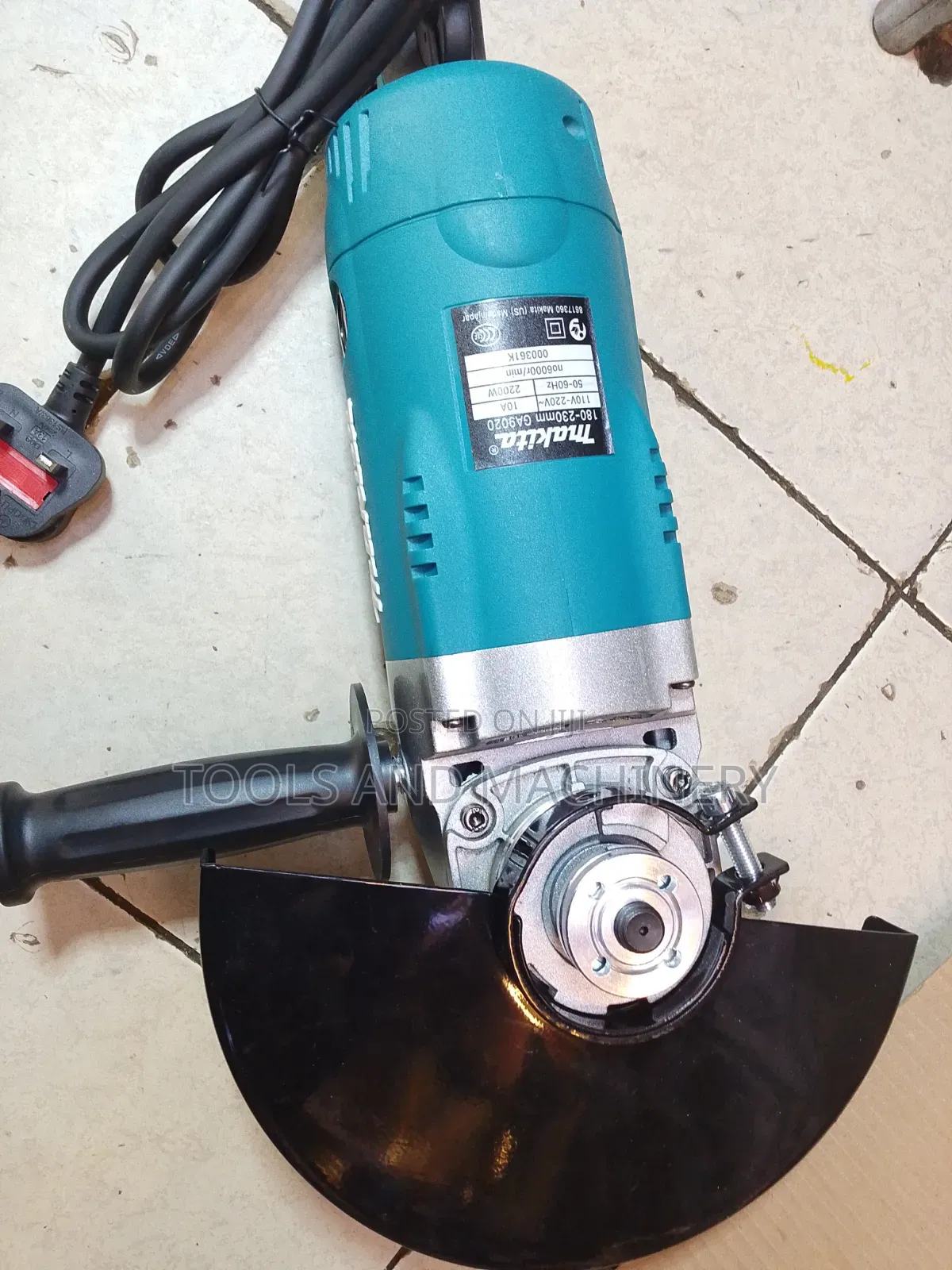 Recommended 9" Corded Makita Angle Grinder