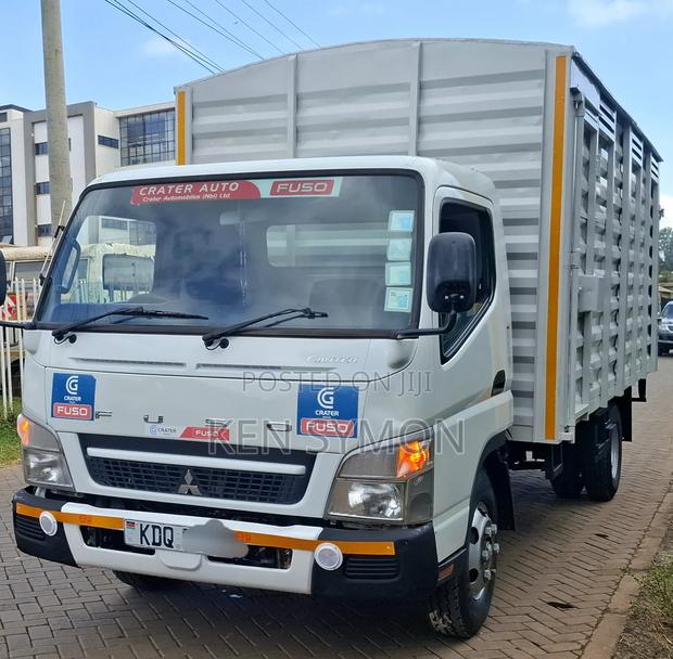 Mitsubishi Fuso Canter - thumbnail 3