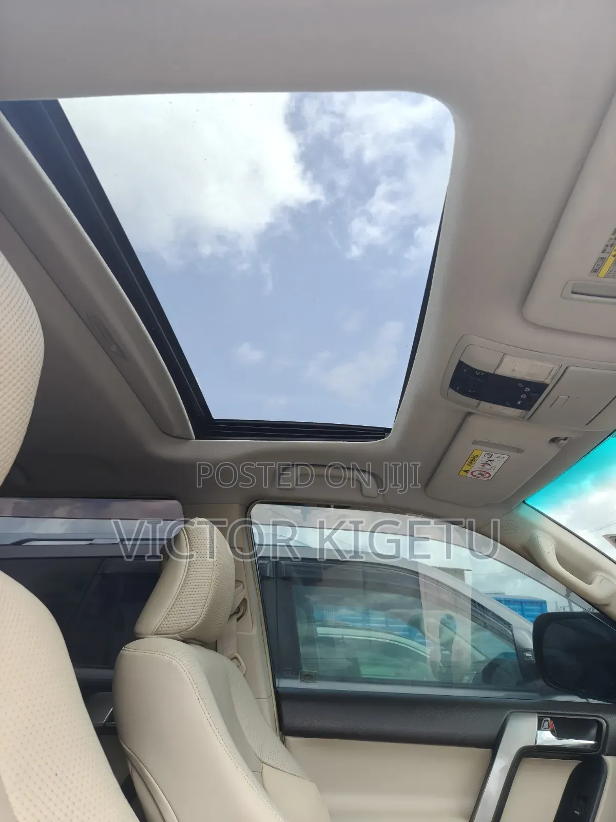 Toyota Land Cruiser Prado 2022 Black