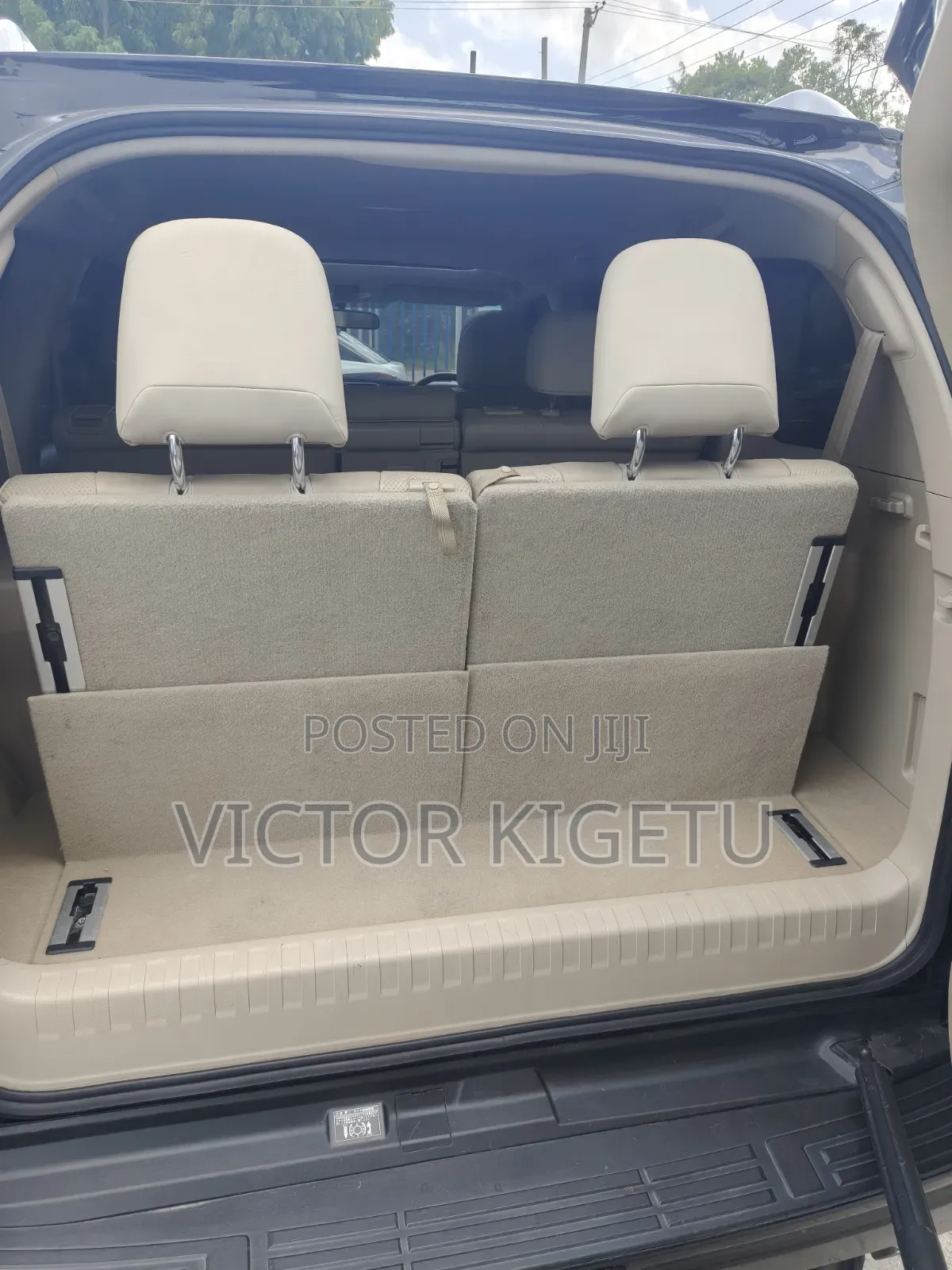 Toyota Land Cruiser Prado 2022 Black