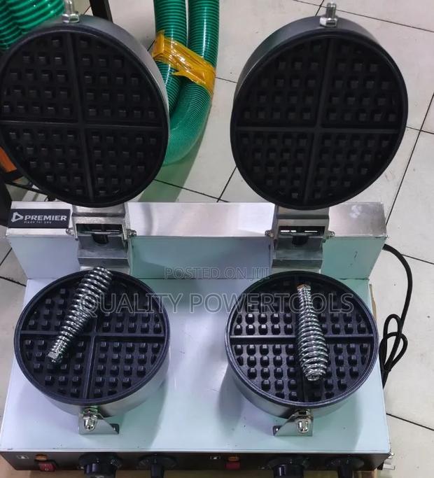 Unique Double Waffle Baker - thumbnail 2