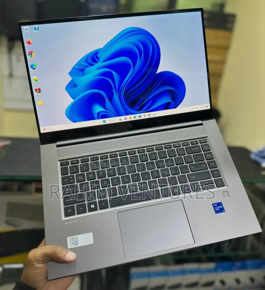 Laptop HP ZBook Firefly G8 32GB Intel Core i7 SSD 512GB