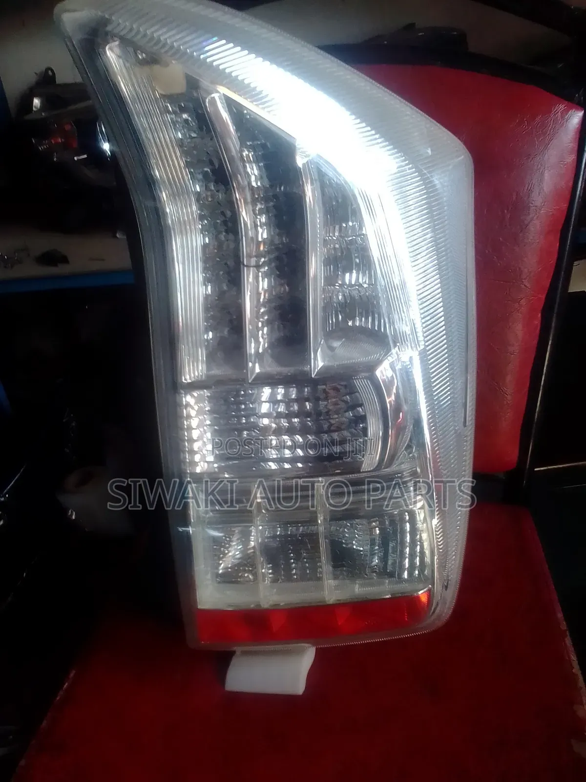 Prius 2010-2012 Taillight