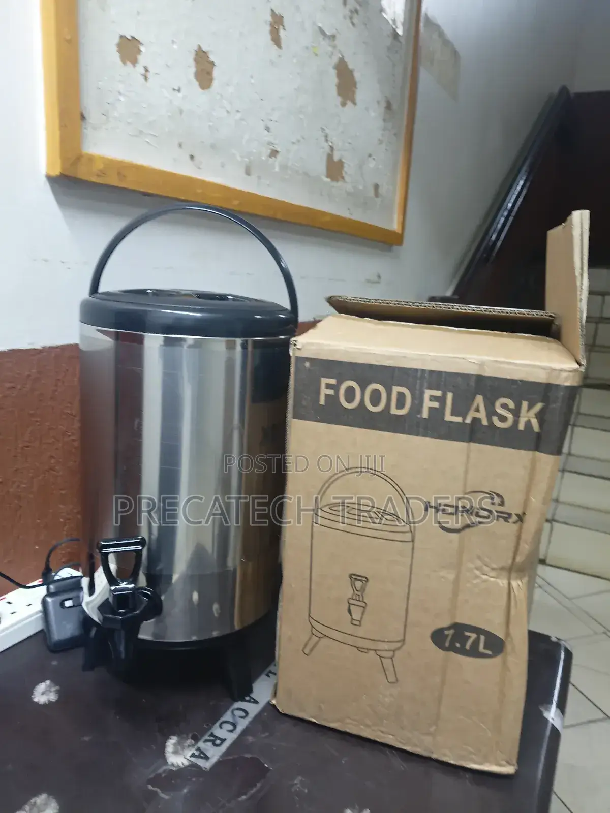 7.7l Stainless Steel Food Flask With Tap