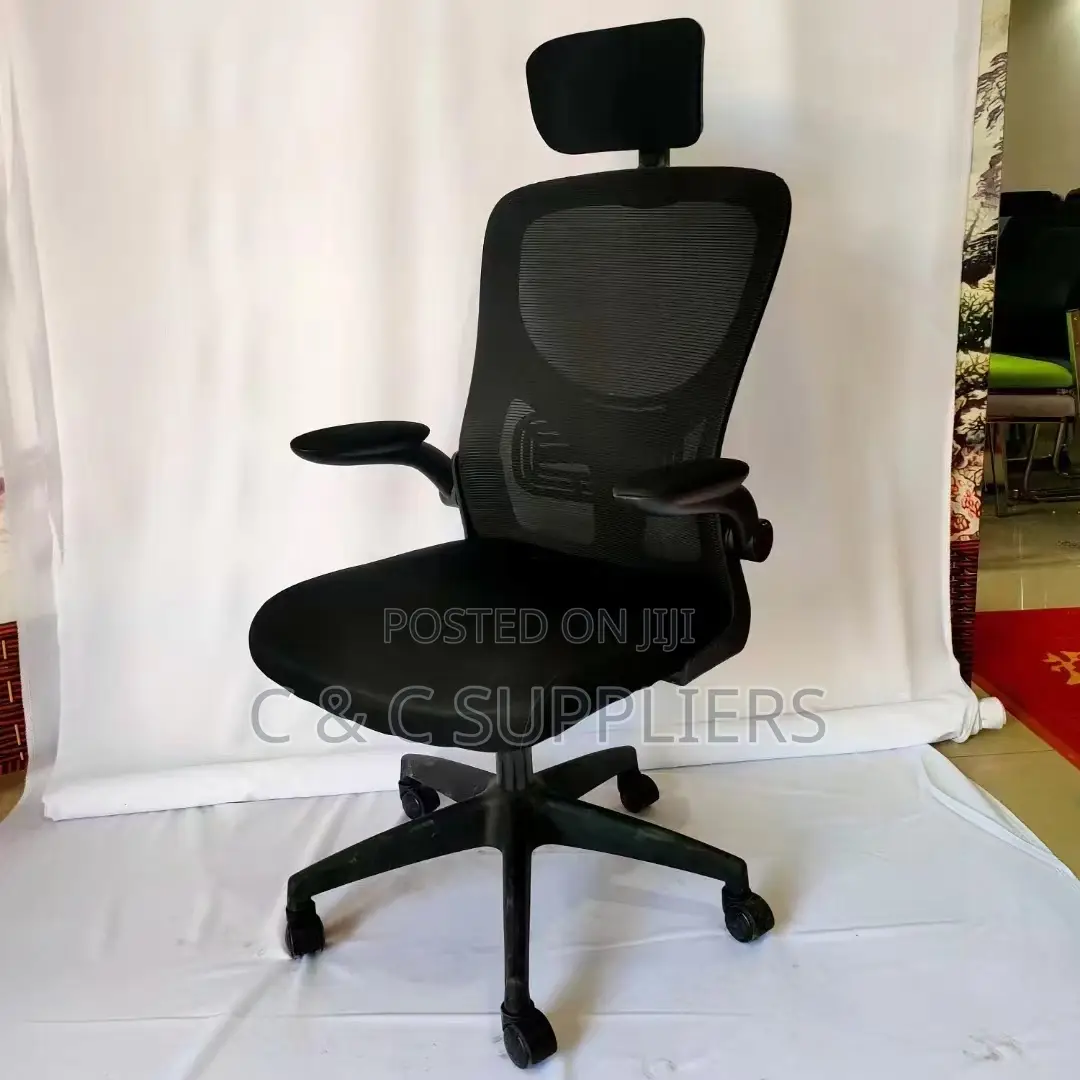 Adjustable Orthopedic Seat With Flip Arms
