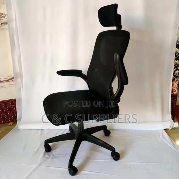 Adjustable Orthopedic Seat With Flip Arms - thumbnail 6