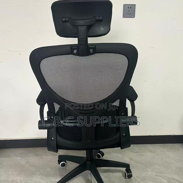 Adjustable Orthopedic Seat With Flip Arms - thumbnail 9