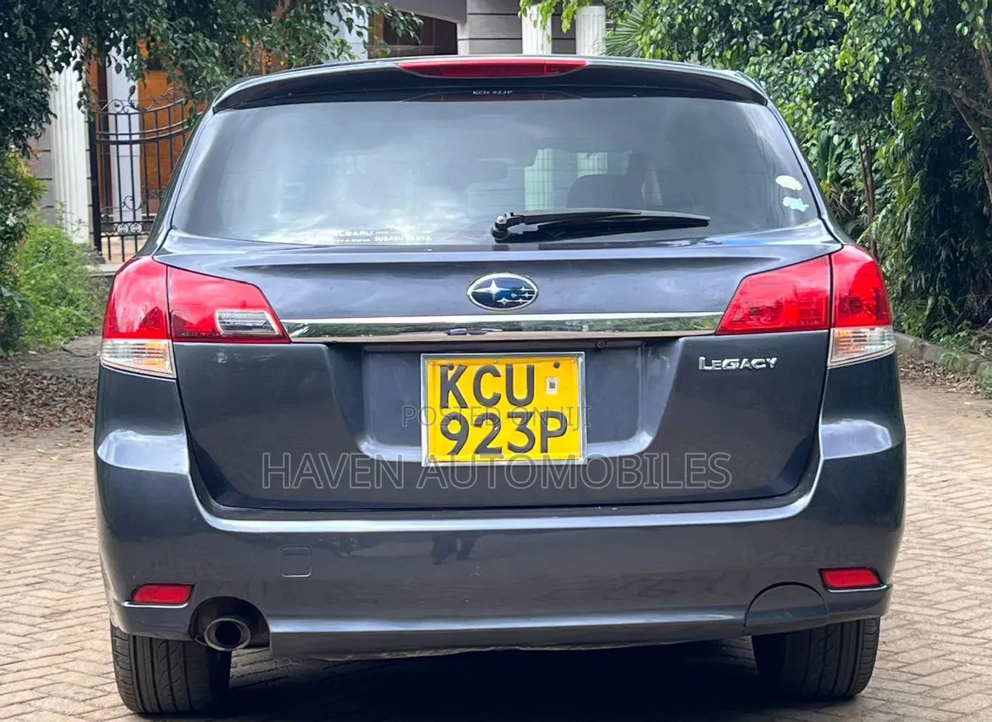 Subaru Legacy 2012 Blue