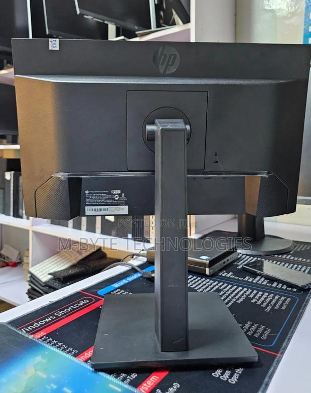 Hp P22 G4 Monitor - thumbnail 2