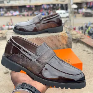 Designer Louis//Ferragamo Vuitton Wetlook Dress Shoes