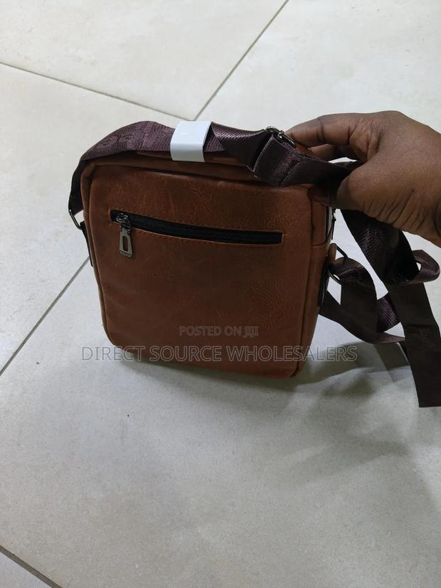 Portable Jeep Shoulder Bag - thumbnail 2