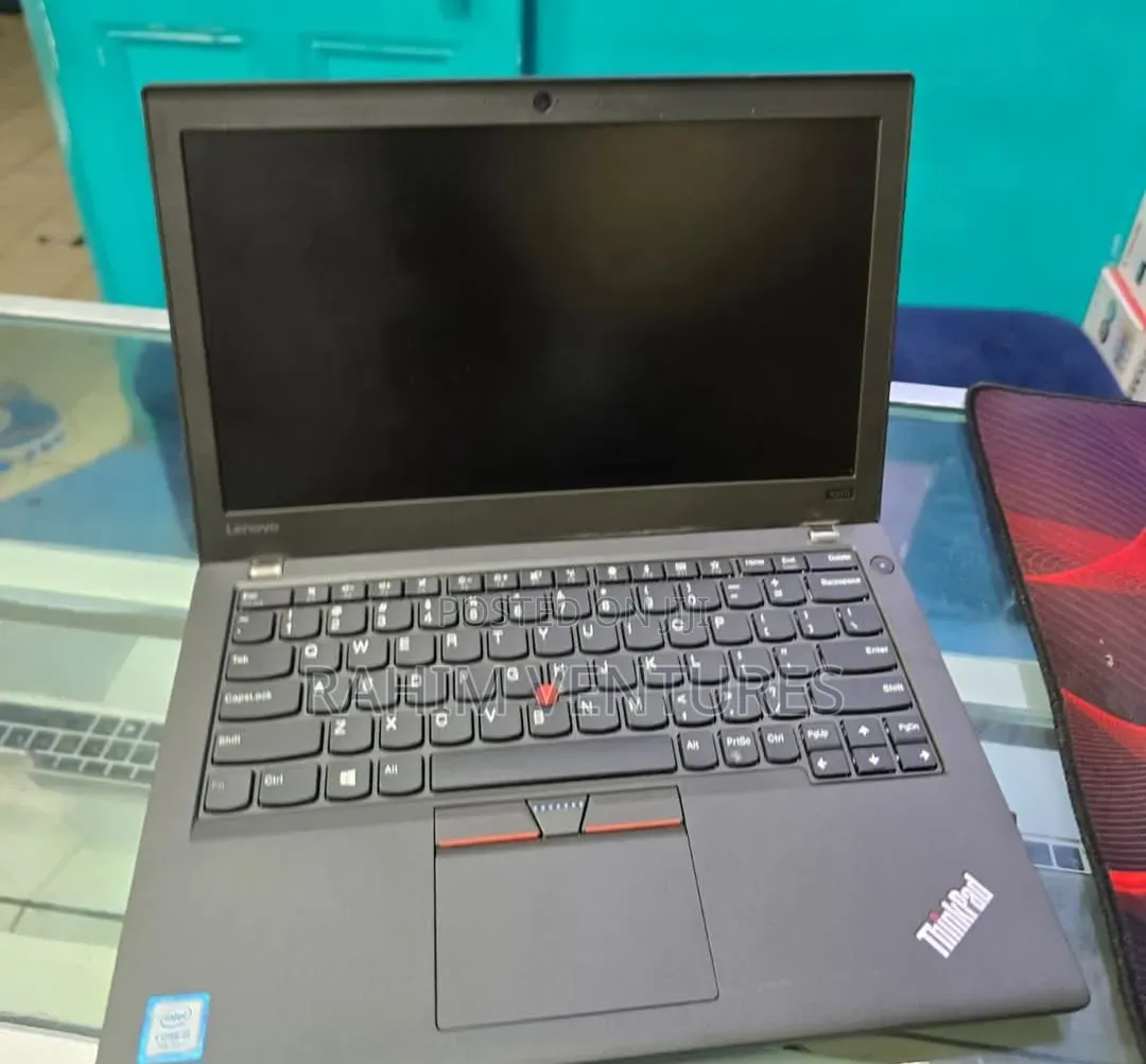 Laptop Lenovo ThinkPad X270 8GB Intel Core i5 SSD 256GB
