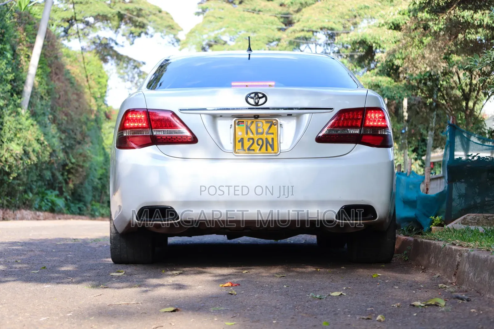 Toyota Crown 2006 White