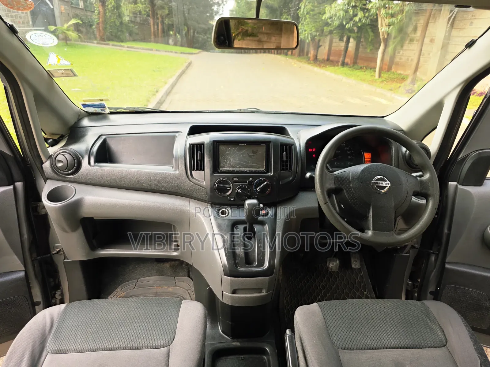 Nissan NV200 2013 Grey