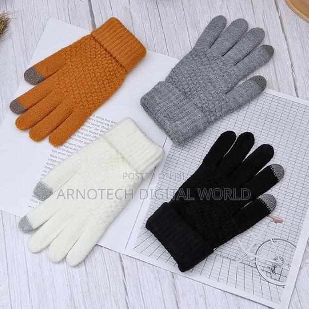 Unisex Touchscreen Winter Thermal Gloves - thumbnail 6