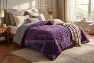 Plain Single Woolen Duvets Available