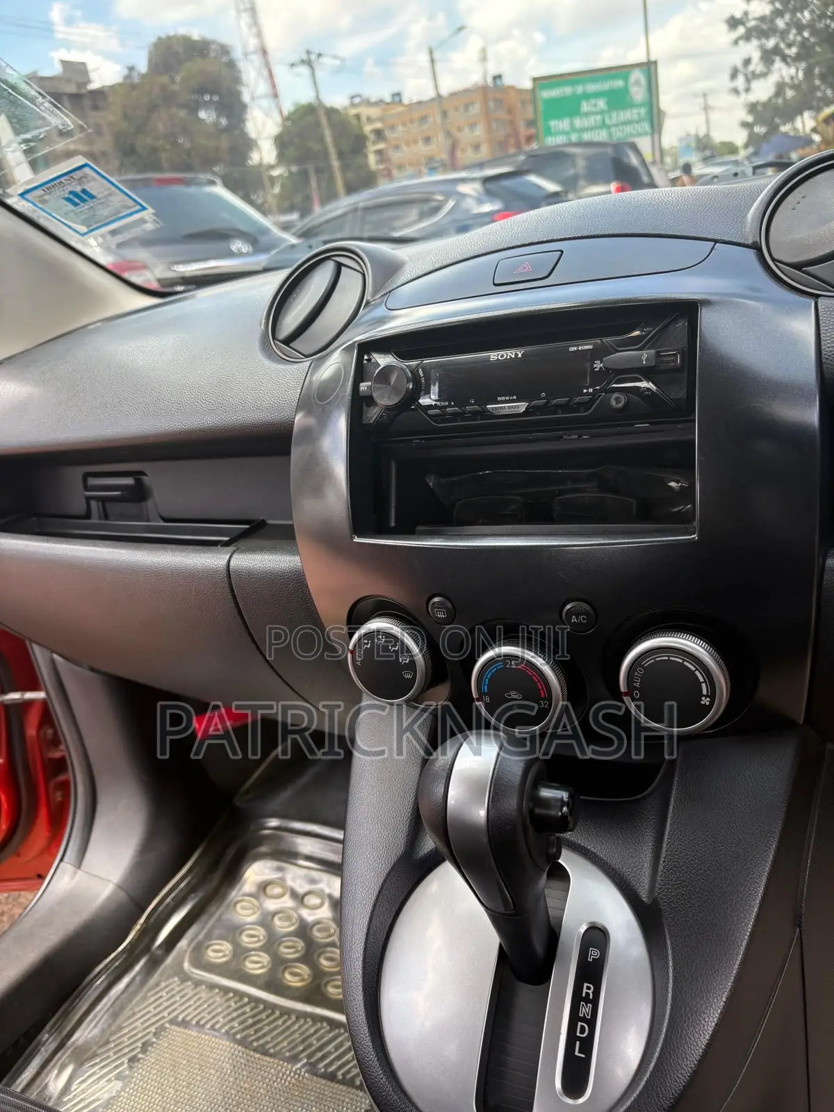 Mazda Demio 2010 Red