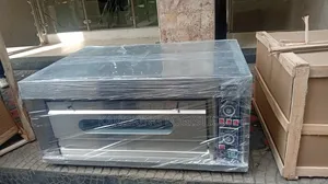 Commercial Oven With One Deck and Two Trays 6kw