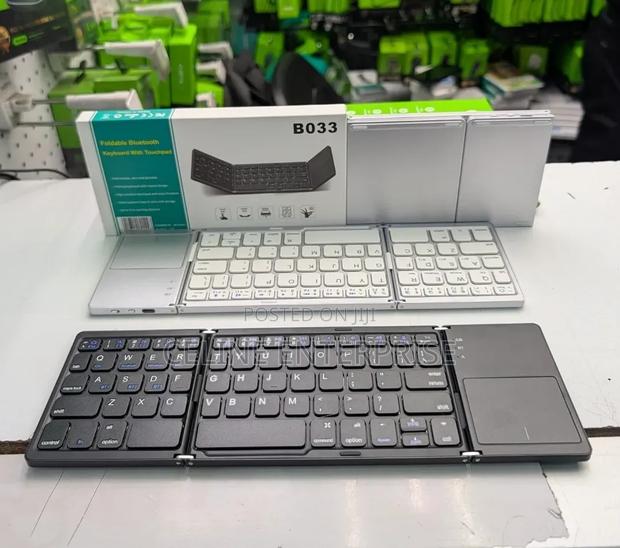 Mini B033 *Three Fold* Portable Bluetooth Compatible Keyboard - main view