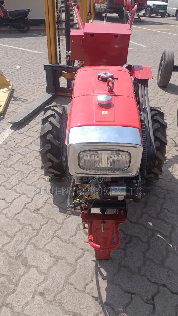 16hp Windsor Walking Tractor - thumbnail 2