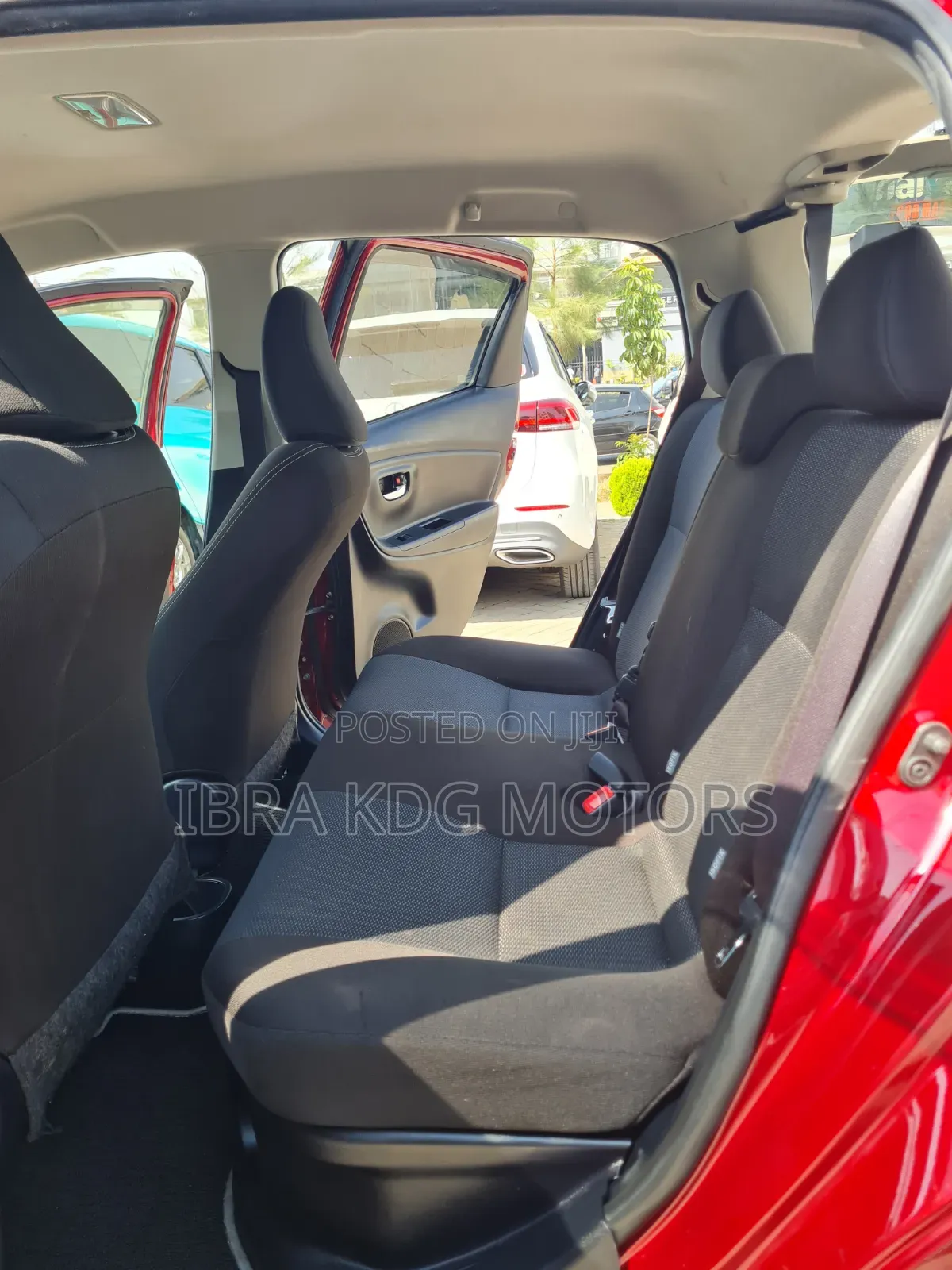 Toyota Vitz 2019 Red