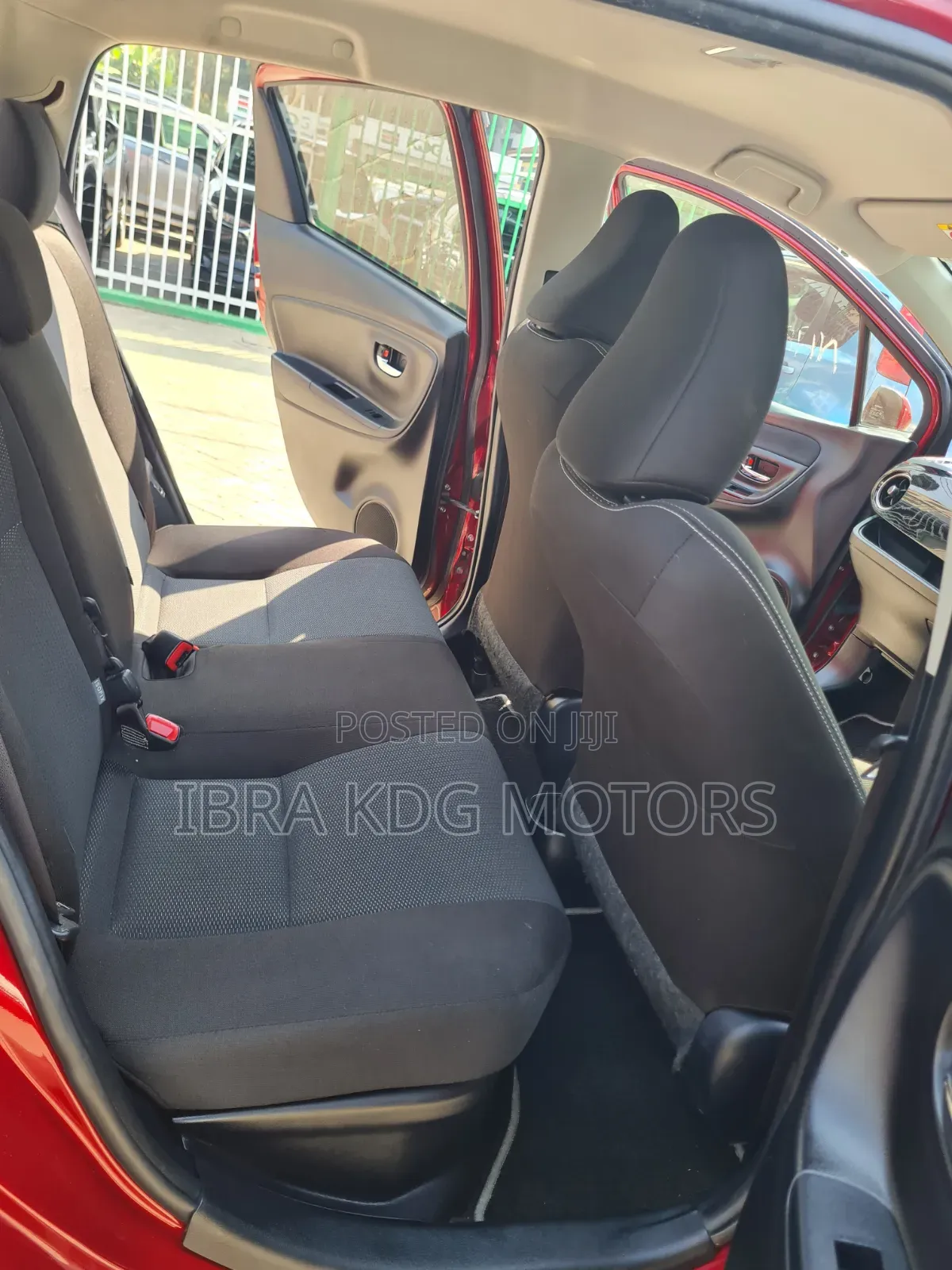 Toyota Vitz 2019 Red