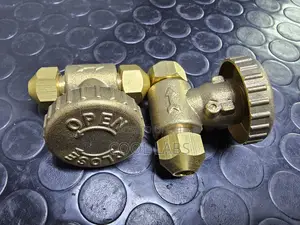 Control Taps (Brass) for Labs,Restaurants LPG