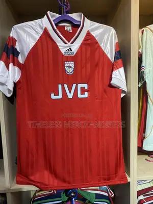 Arsenal JVC Jersey Kit