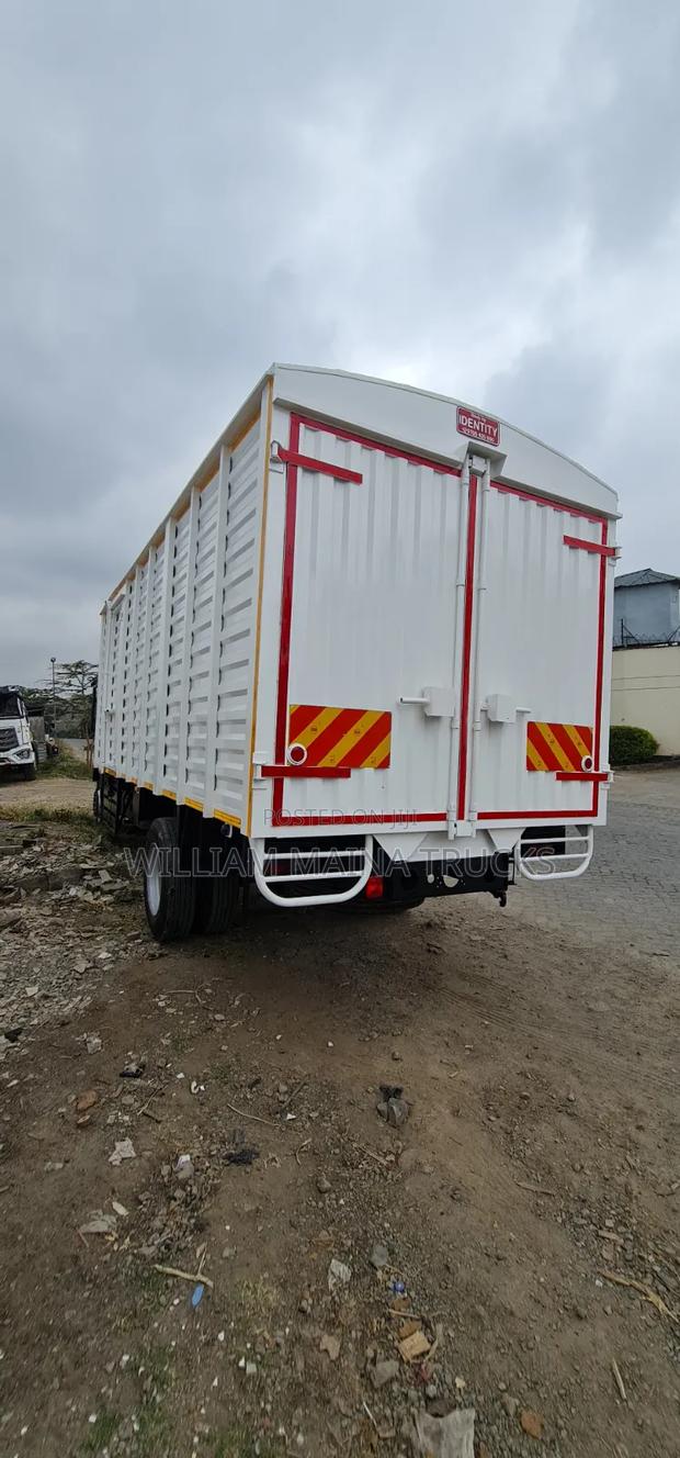 Sinotruk Howo M3 Rigid 2026 White - thumbnail 8