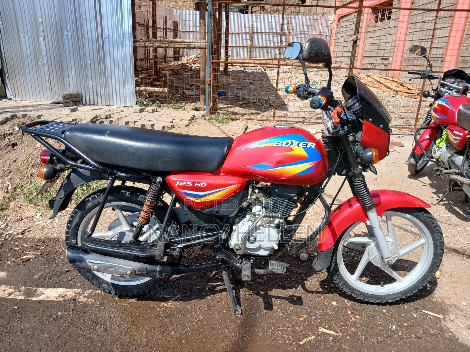Bajaj Boxer 125 2025 Red