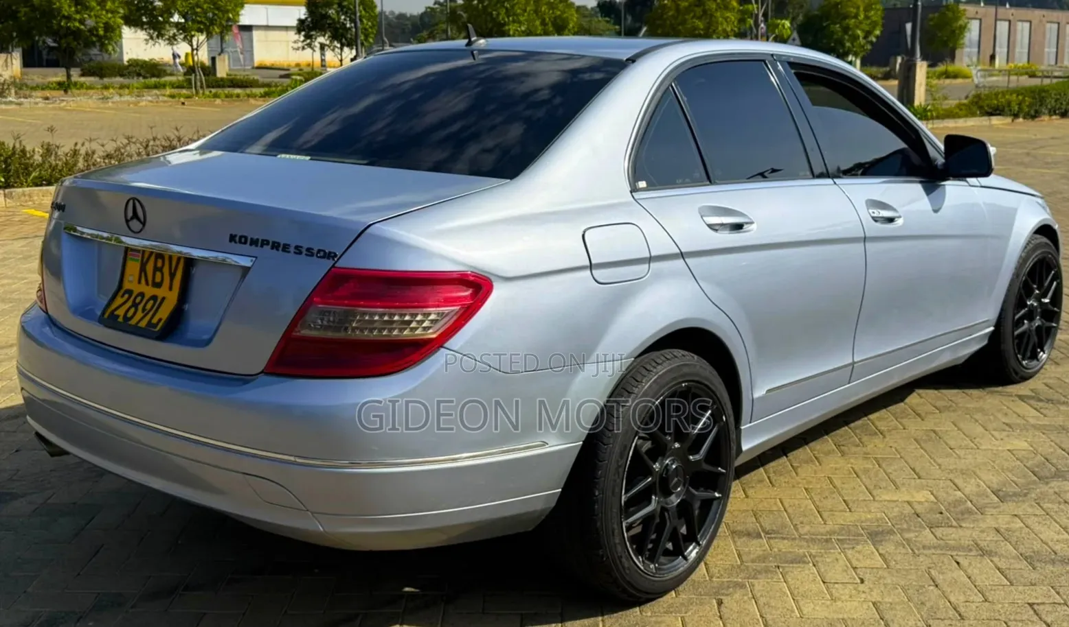 Mercedes-Benz C200 2008 Silver