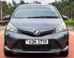 Toyota Vitz 2019 Black